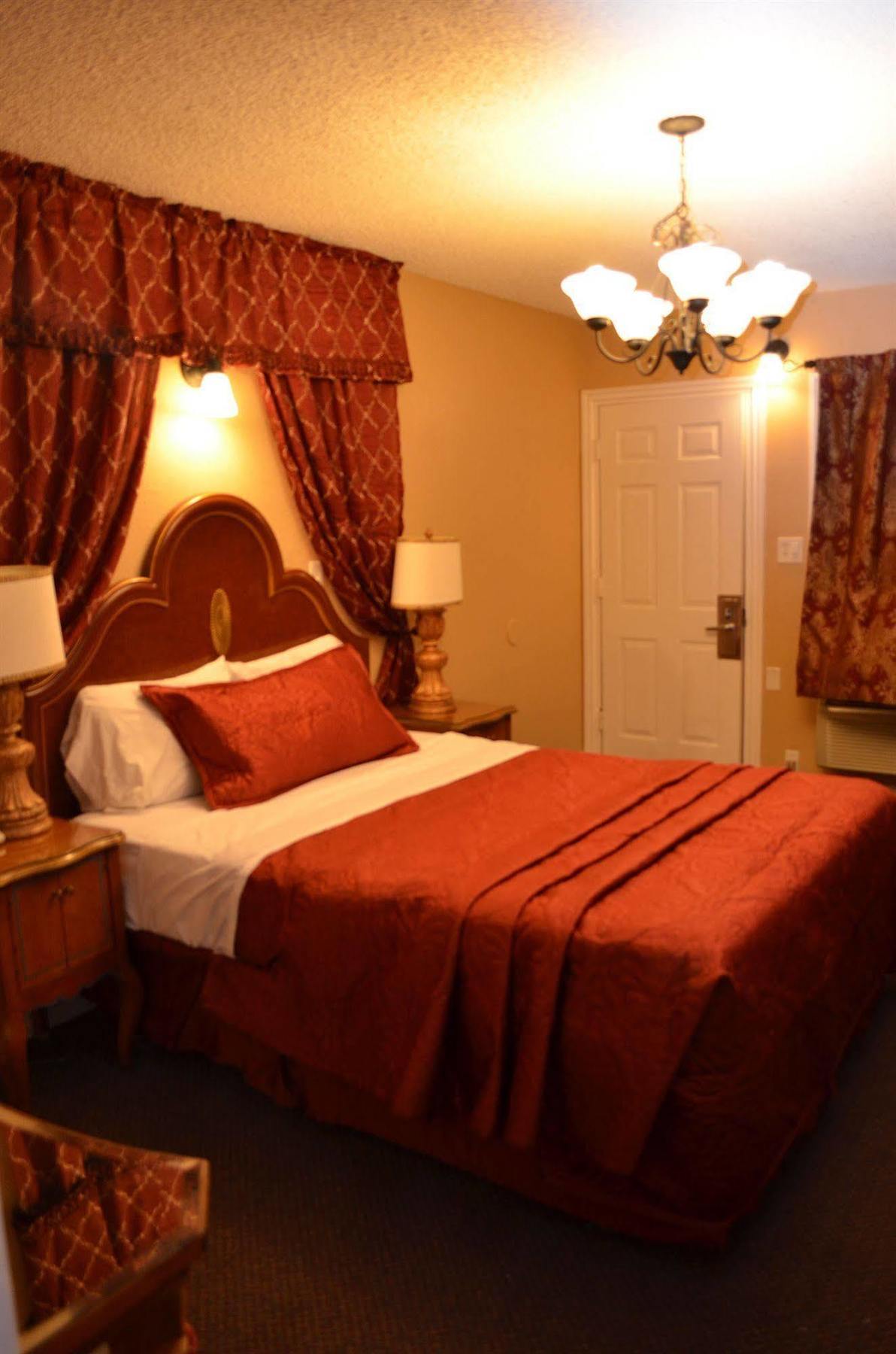 Travel Inn & Suites Victorville Buitenkant foto